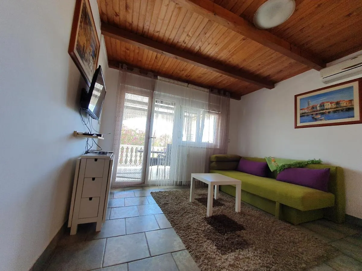 Apartman Lu Vir Croatia