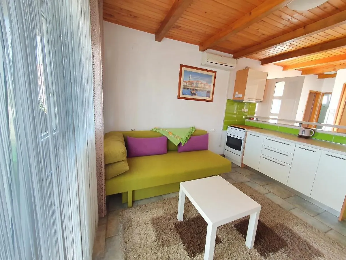 Apartment Apartman Lu Vir Croatia